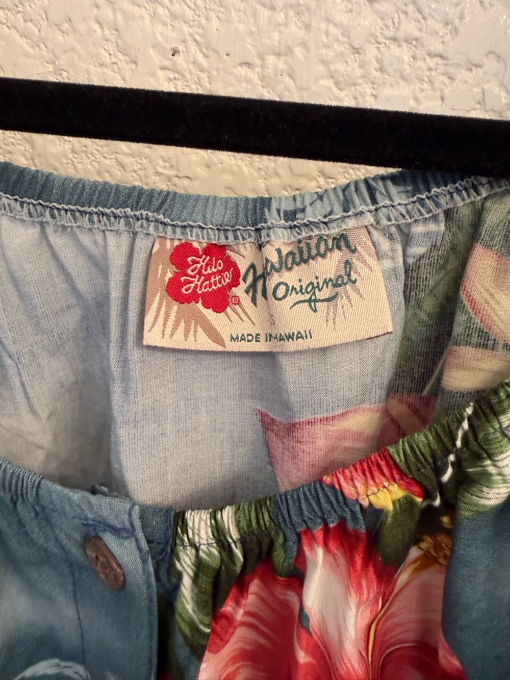 Hilo Hattie Hawaiian Tropical Blue Shoulder Blouse Vintage & Authentic Size XS - Picture 7 of 16